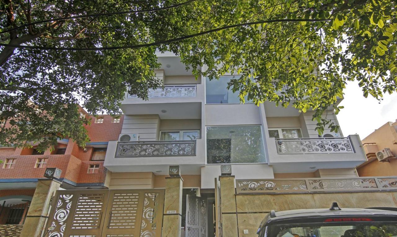 Treebo Aviraj Inn ノイダ エクステリア 写真